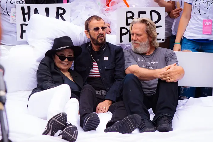 Yoko Ono, Ringo Starr and Jeff Bridges (Photo by <a href="http://www.sachynmital.com/">Sachyn Mital</a>)